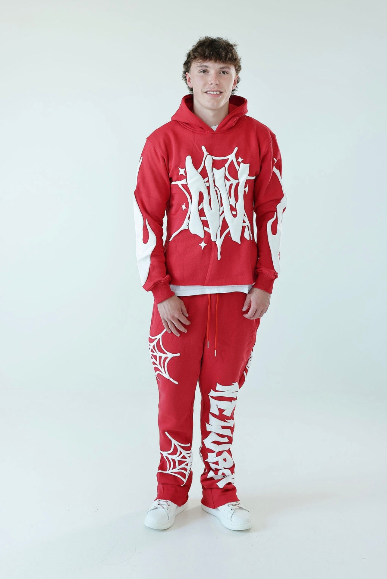 'TNV GRAFFITI STACKSUIT'